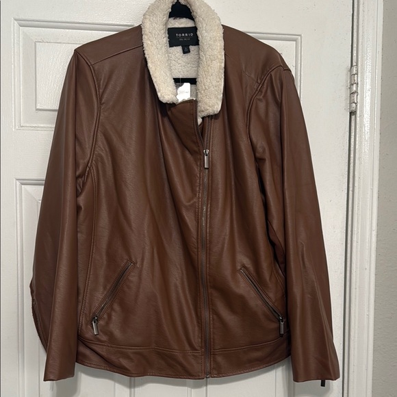 Torrid Cream Teddy Jacket Plush Cozy Outerwear - Picture 6 of 7